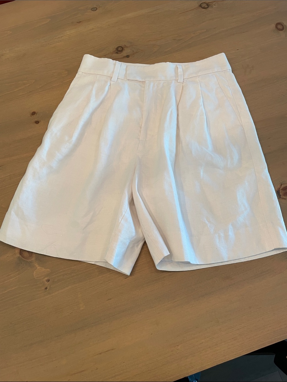 Banana Republic White Flat-Front linen Shorts